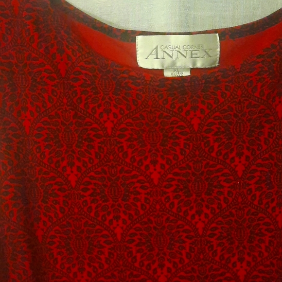 Tank top - Picture 2 of 3